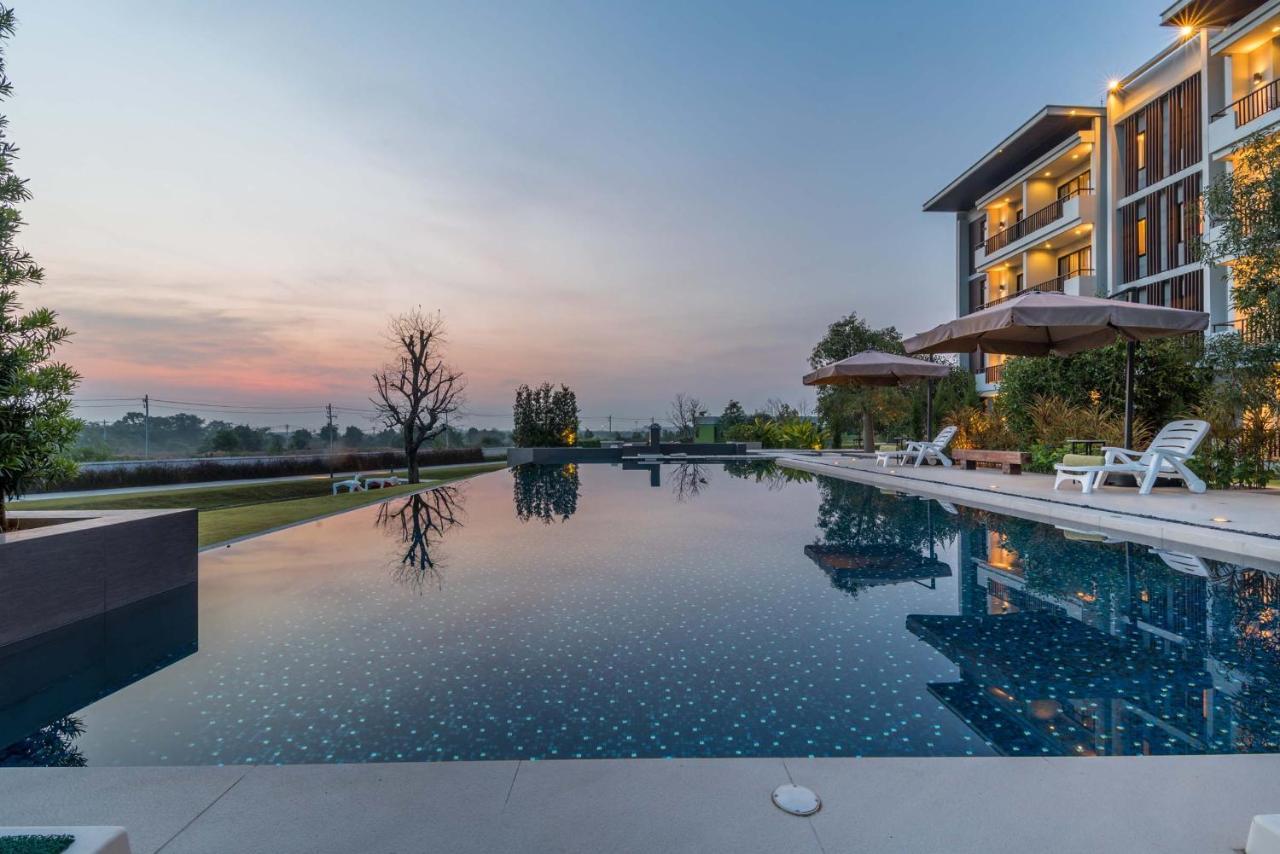 Green Ville Laguna Hotel Sung Noen Exterior foto