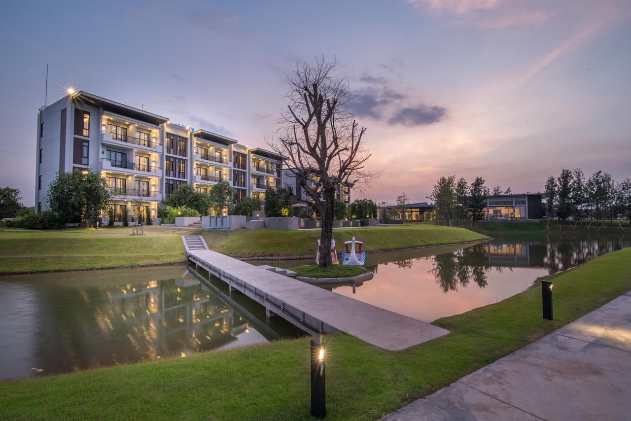 Green Ville Laguna Hotel Sung Noen Exterior foto
